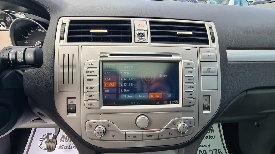 FORD Kuga -