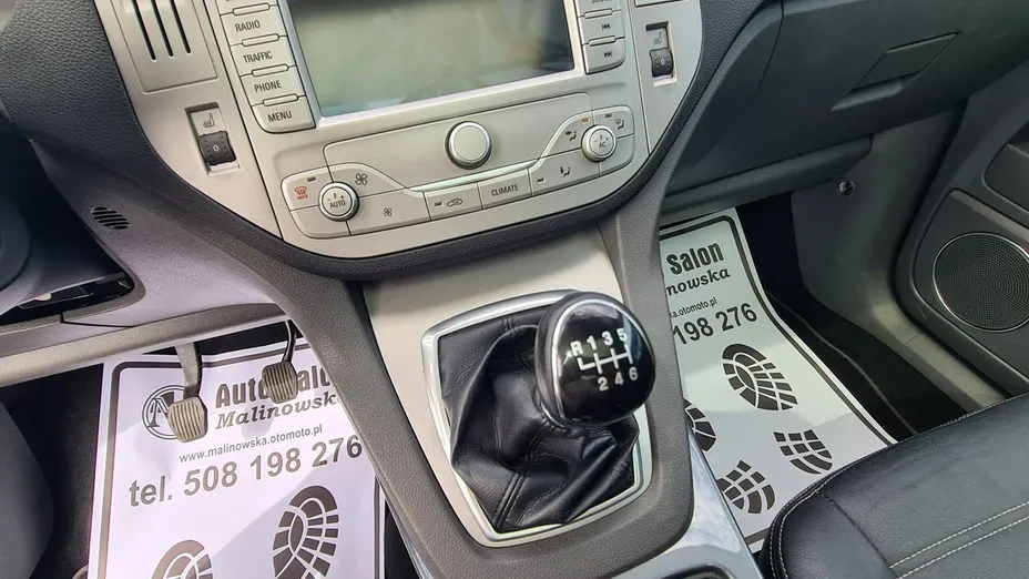 FORD Kuga -
