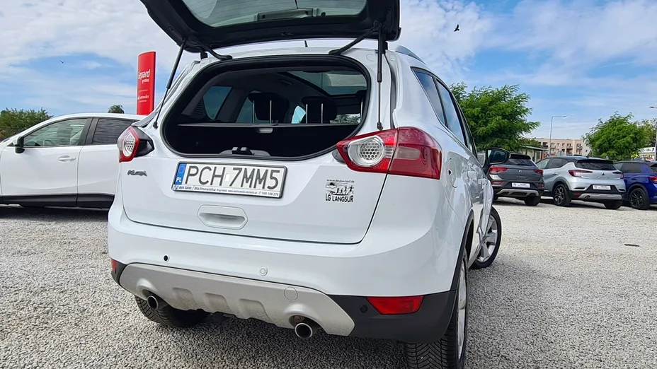FORD Kuga -