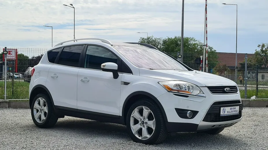FORD Kuga -