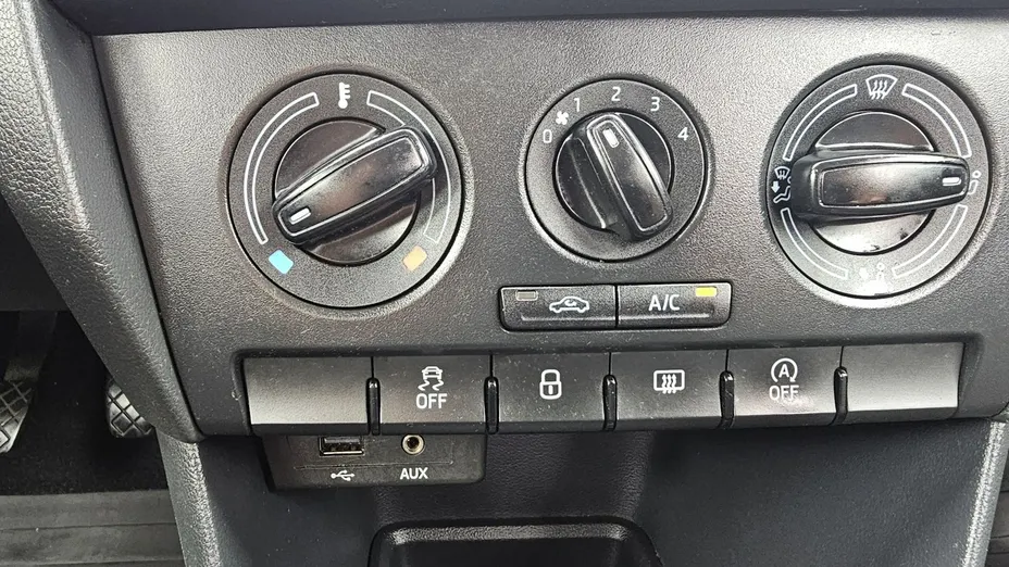SKODA Rapid -