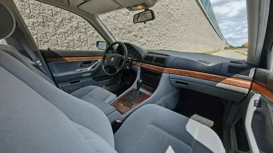 BMW Seria 7 -