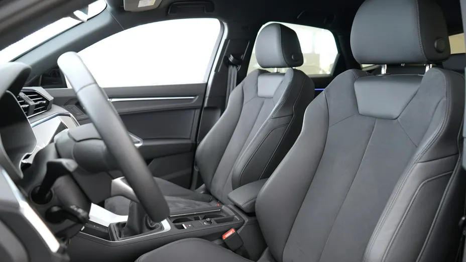 AUDI Q3 Sportback -