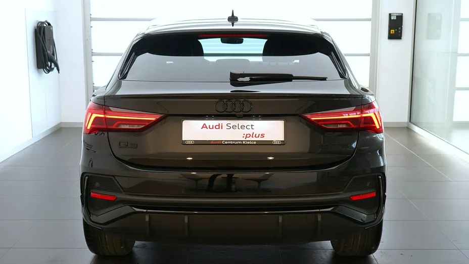 AUDI Q3 Sportback -