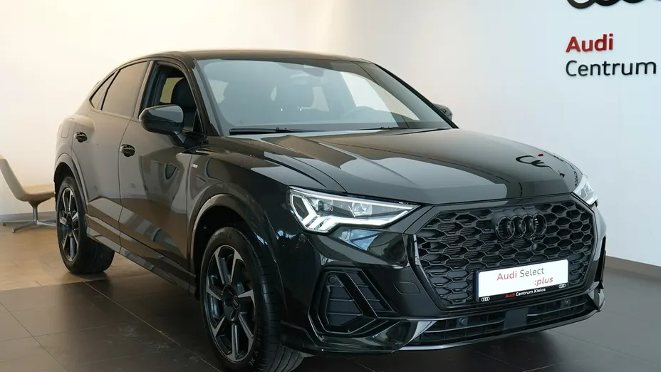 AUDI Q3 Sportback -