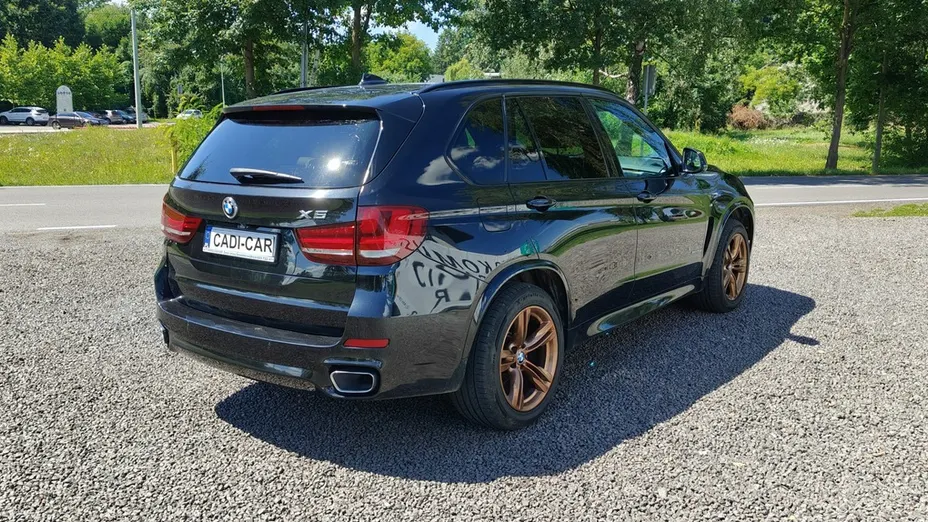 BMW X5 -
