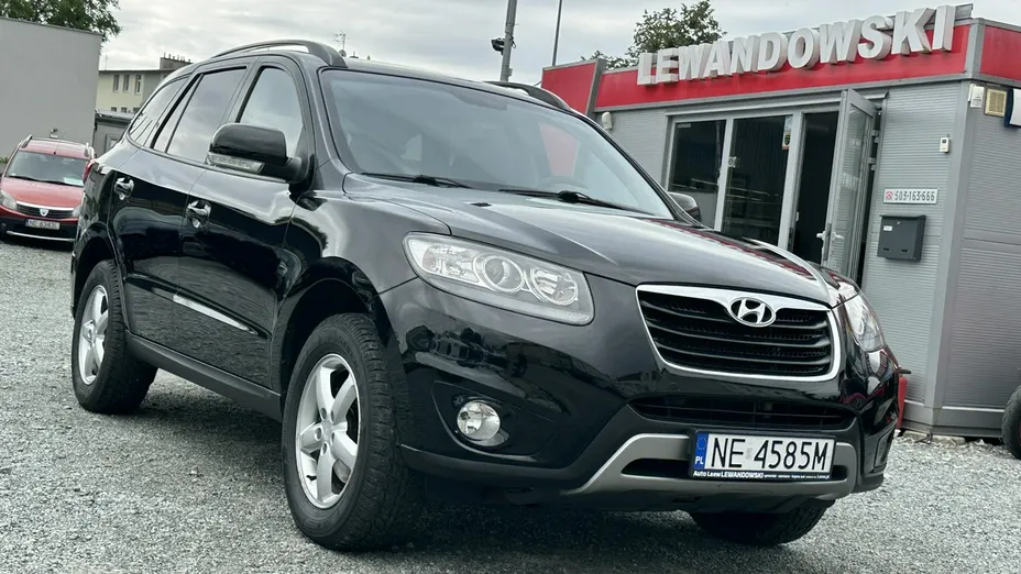 HYUNDAI Santa Fe -