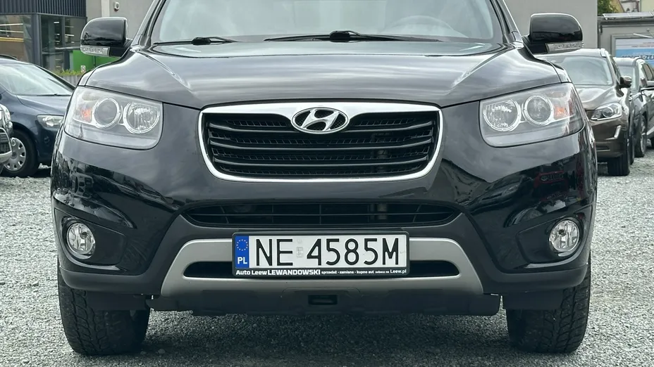 HYUNDAI Santa Fe -