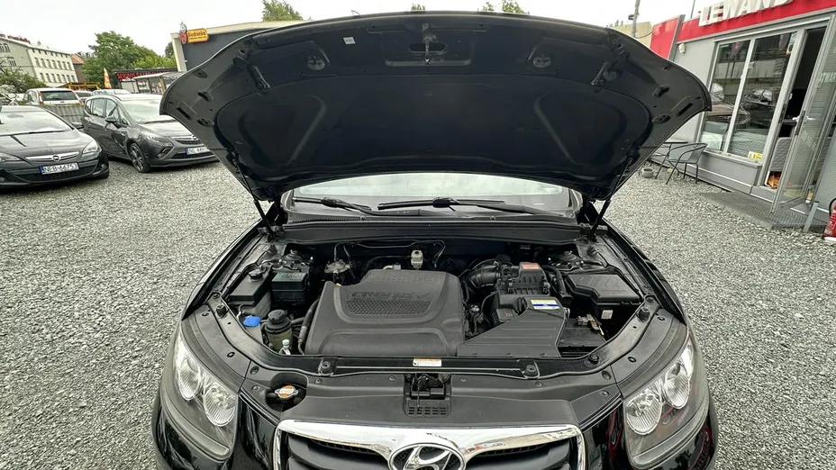 HYUNDAI Santa Fe -