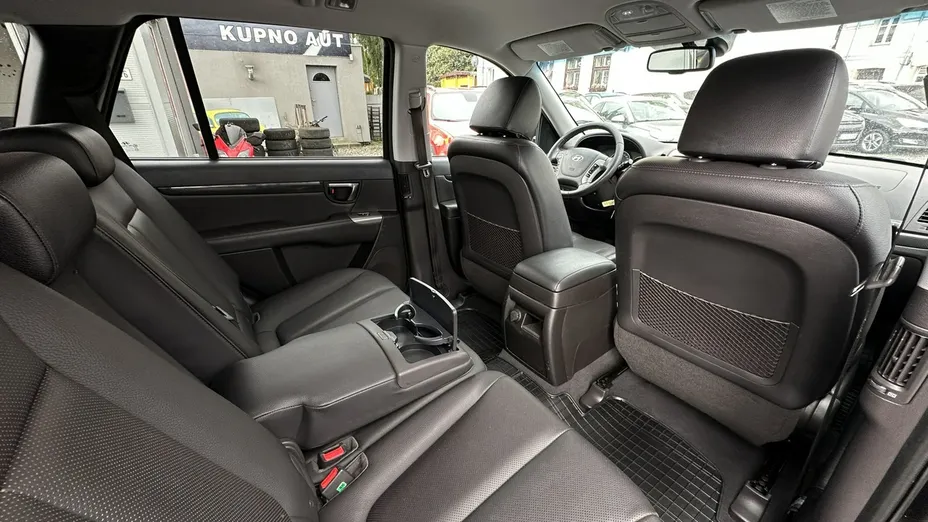 HYUNDAI Santa Fe -