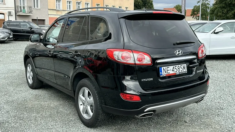 HYUNDAI Santa Fe -