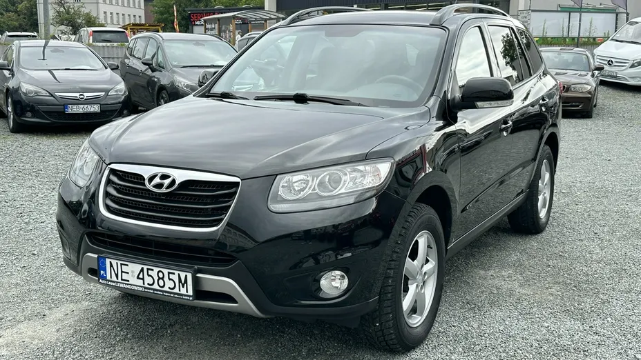 HYUNDAI Santa Fe -