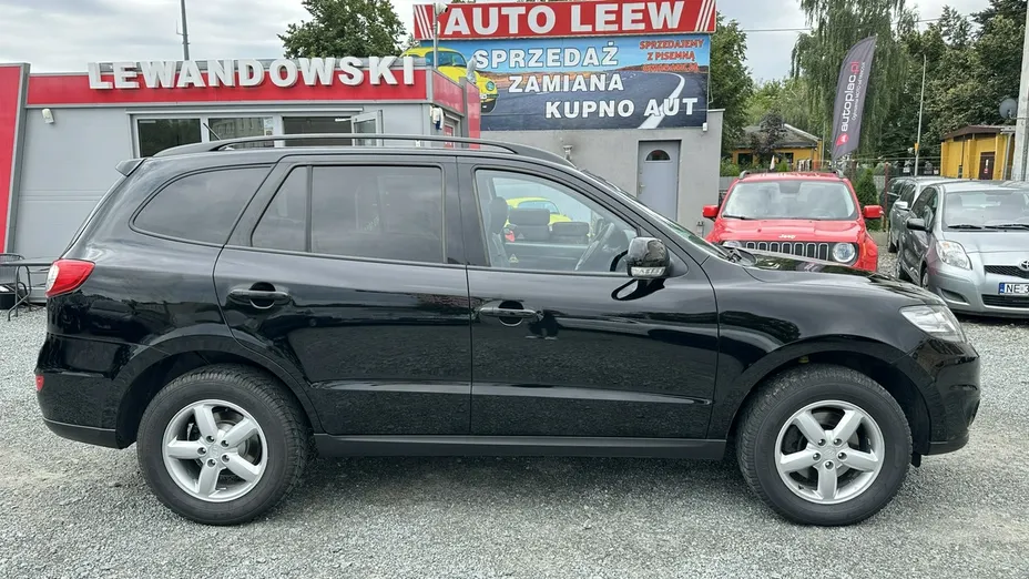 HYUNDAI Santa Fe -