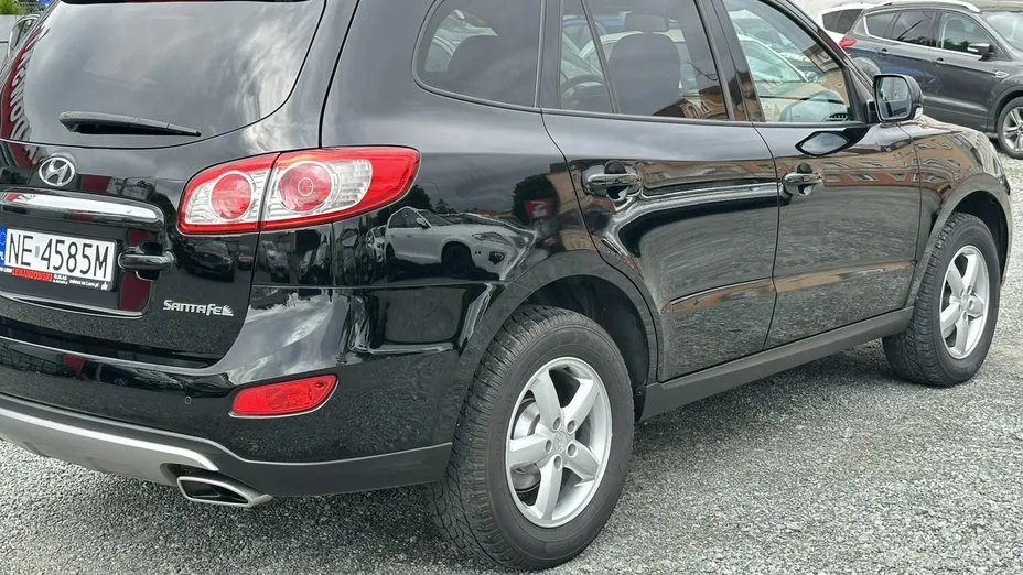 HYUNDAI Santa Fe -
