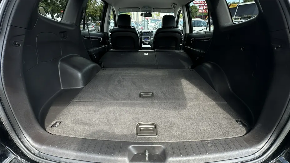 HYUNDAI Santa Fe -