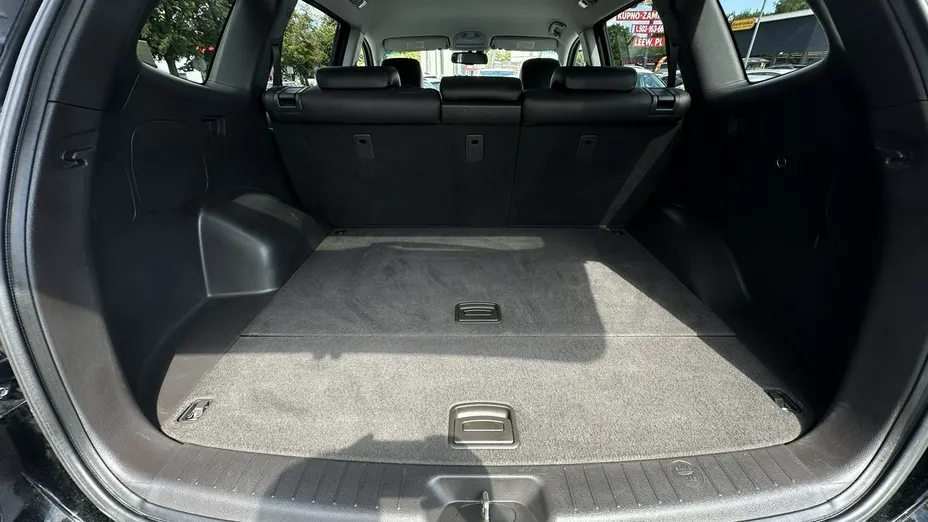 HYUNDAI Santa Fe -