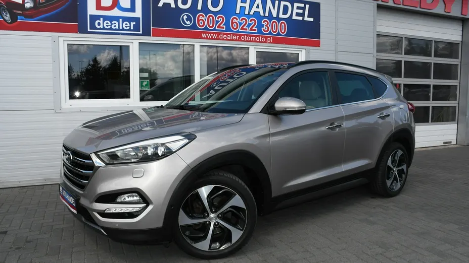 HYUNDAI Tucson -