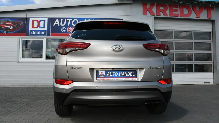 HYUNDAI Tucson -