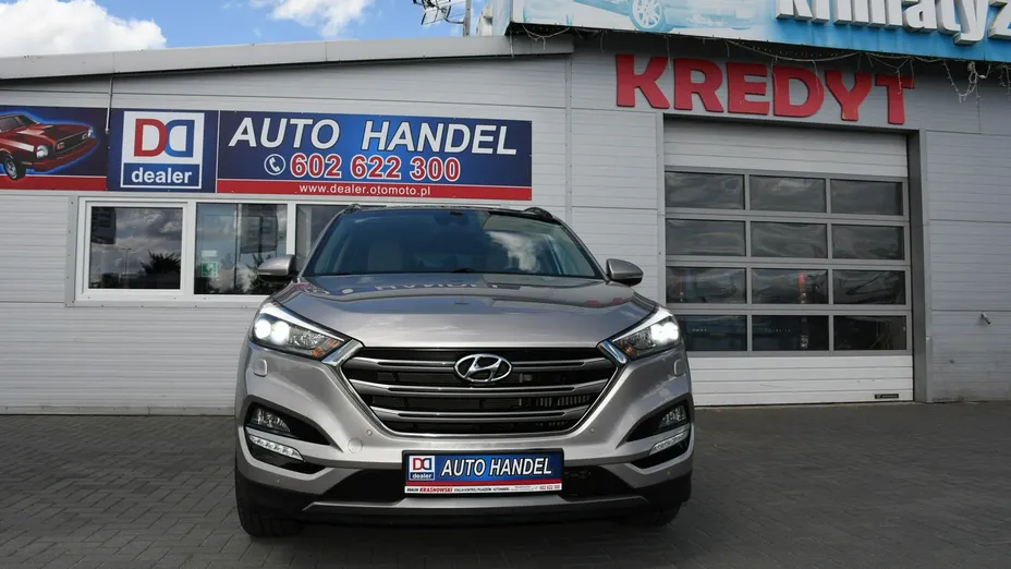 HYUNDAI Tucson -