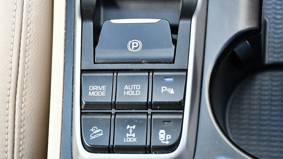 HYUNDAI Tucson -