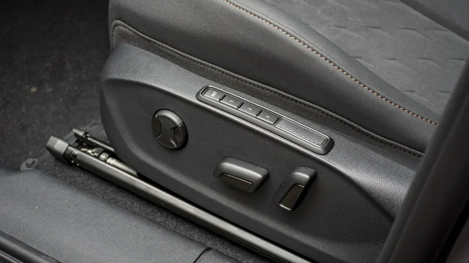 CUPRA Terramar -
