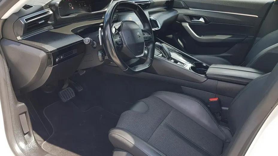 PEUGEOT 508 -