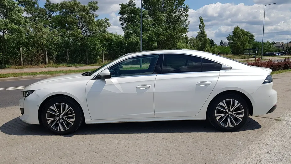 PEUGEOT 508 -