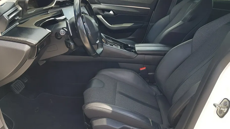 PEUGEOT 508 -
