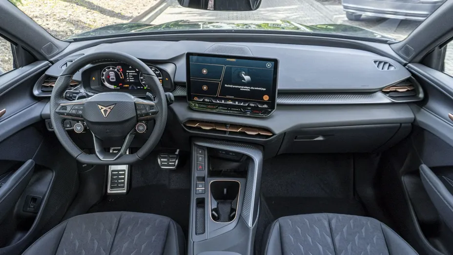 CUPRA Terramar -