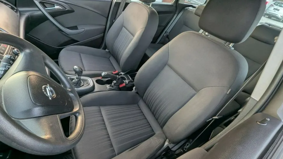 OPEL Astra -