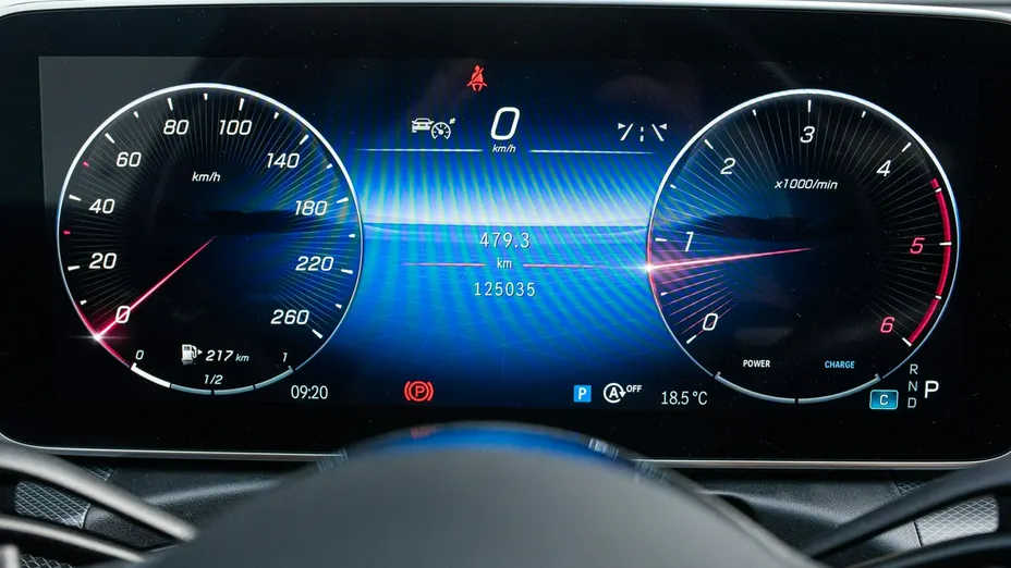 MERCEDES-BENZ C Klasa -