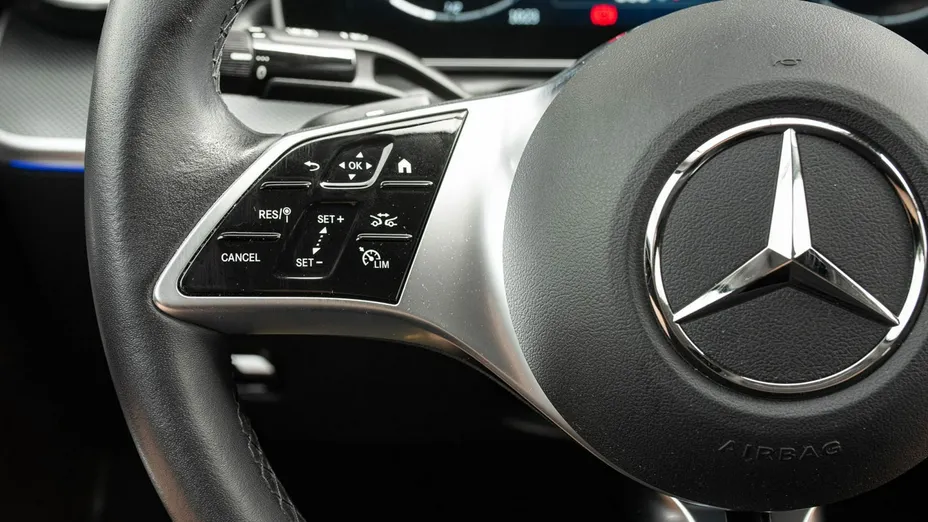 MERCEDES-BENZ C Klasa -