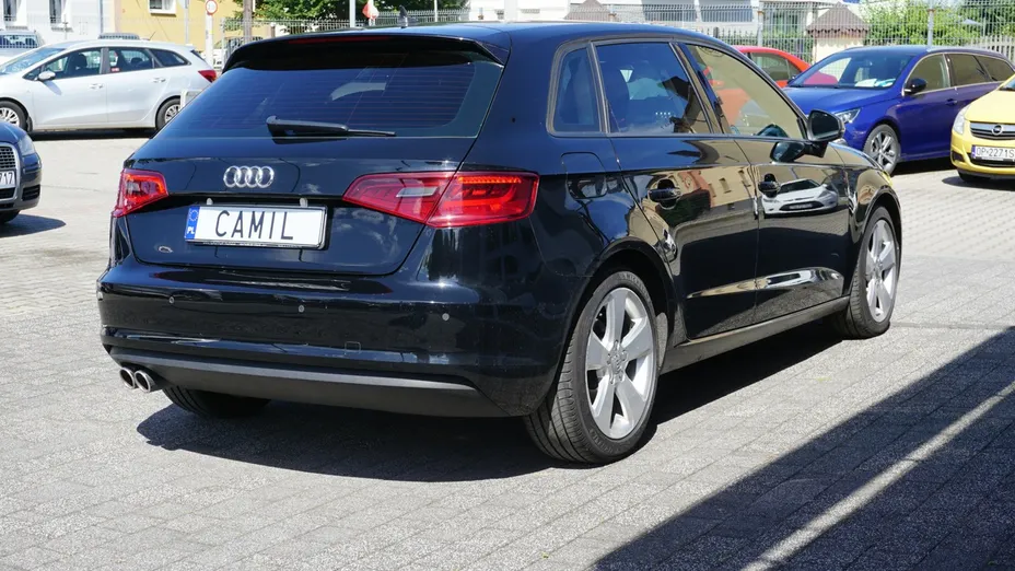 AUDI A3 Sportback -