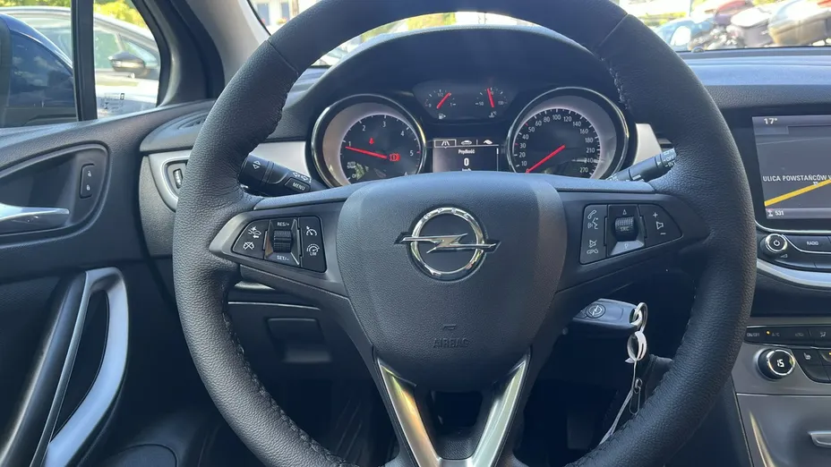 OPEL Astra -