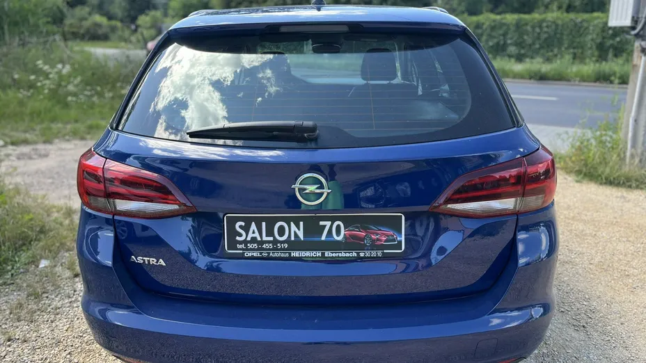 OPEL Astra -