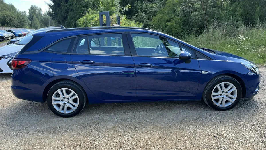 OPEL Astra -