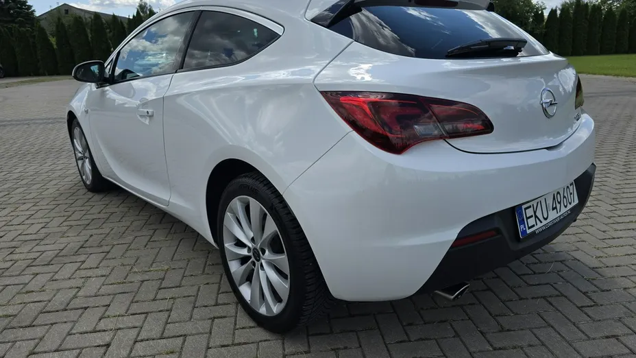 OPEL Astra -