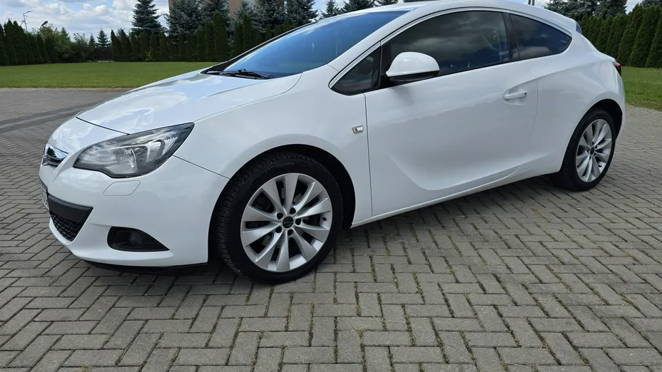 OPEL Astra -