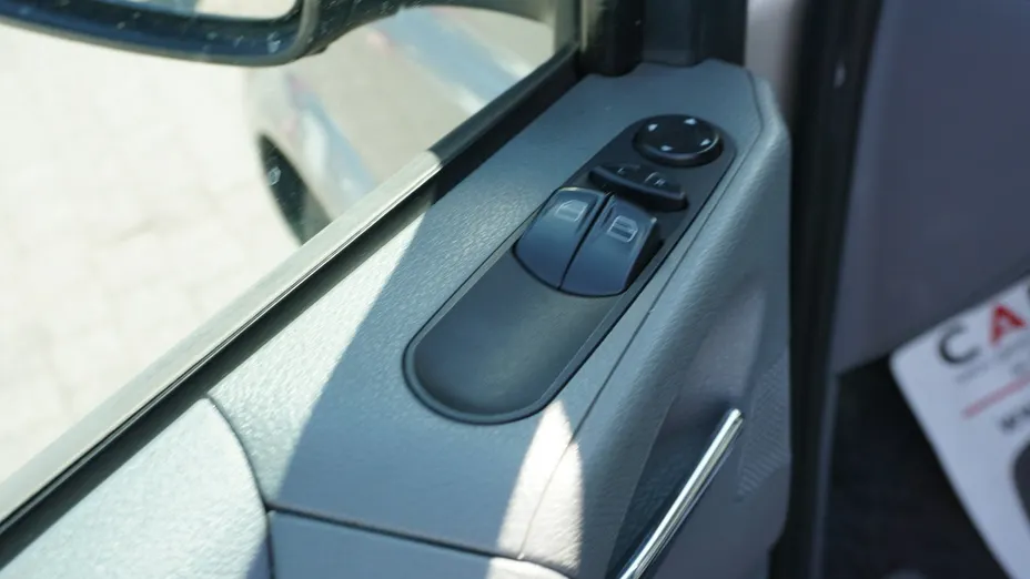 MERCEDES-BENZ Vito -