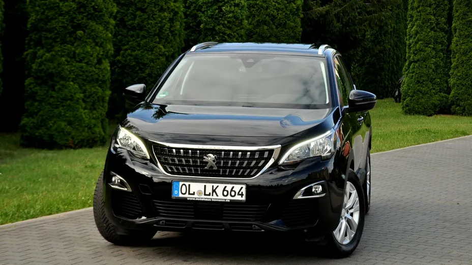 PEUGEOT 3008 -