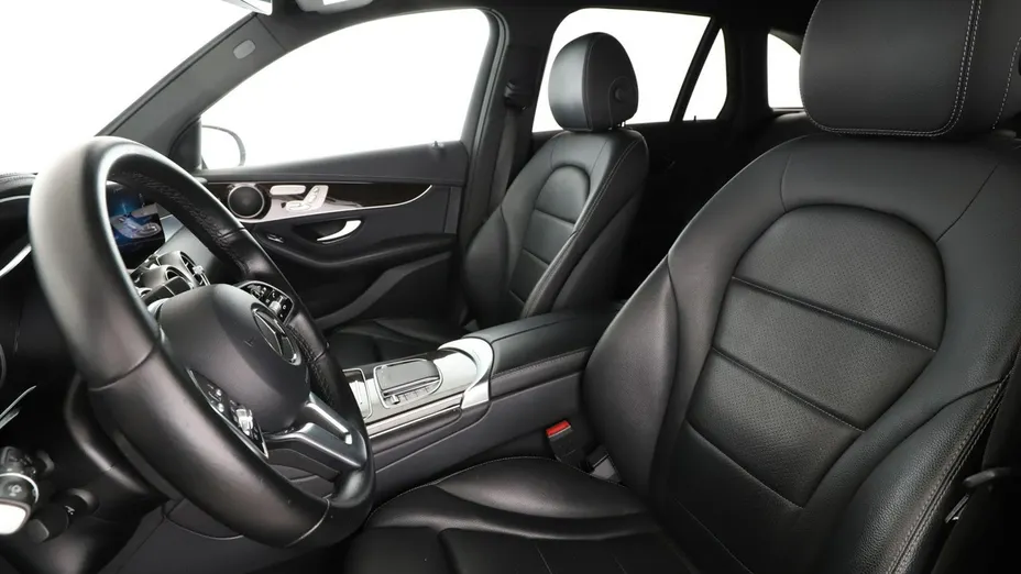 MERCEDES-BENZ GLC -
