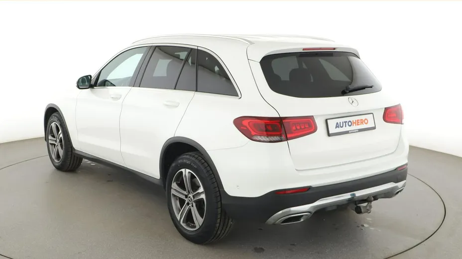 MERCEDES-BENZ GLC -