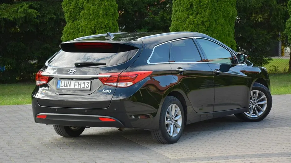 HYUNDAI i40 -