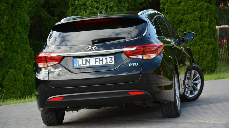 HYUNDAI i40 -