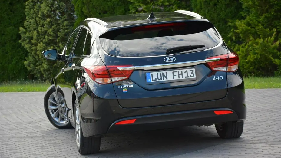 HYUNDAI i40 -