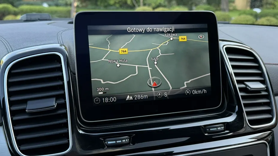MERCEDES-BENZ GLE -