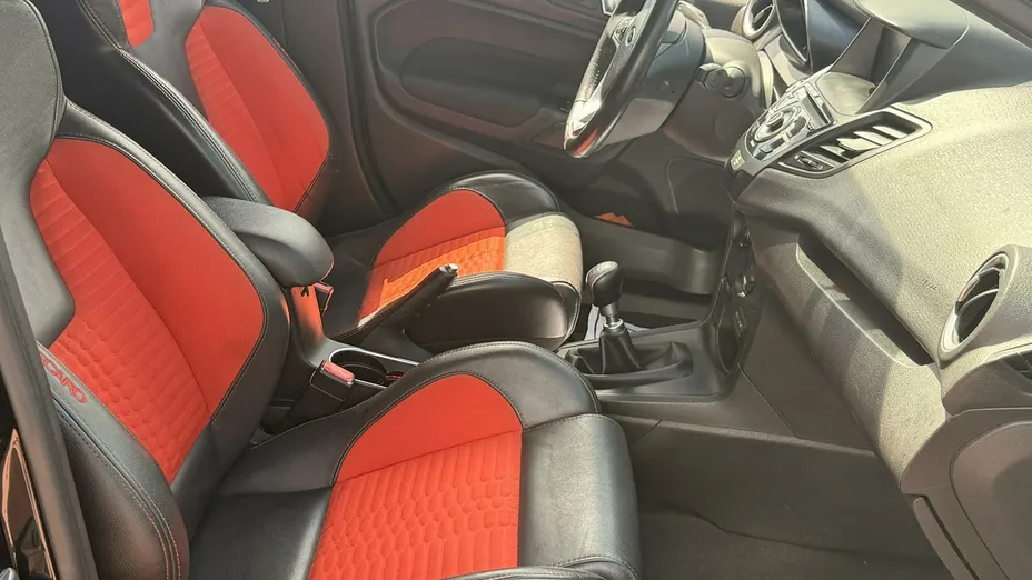 FORD Fiesta -
