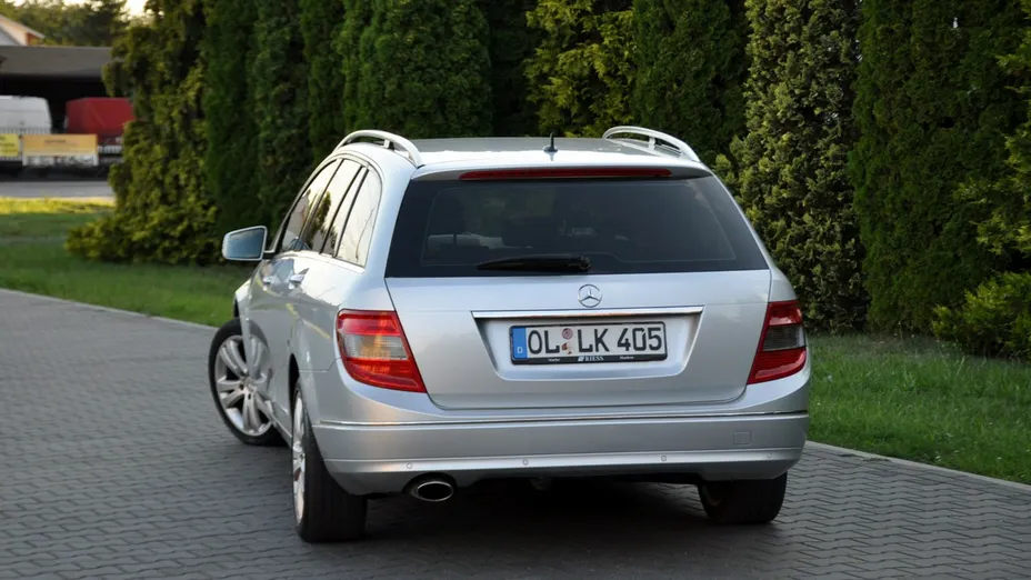MERCEDES-BENZ C Klasa -