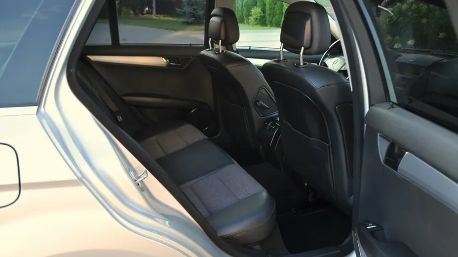 MERCEDES-BENZ C Klasa -