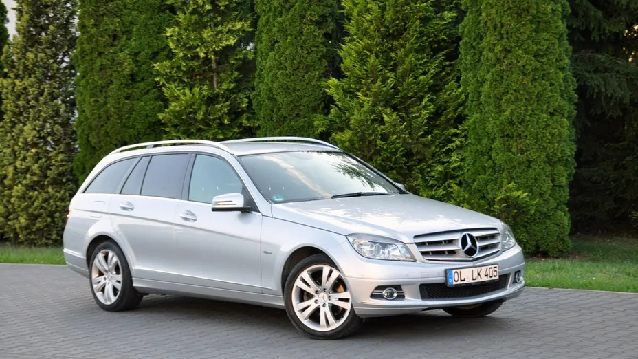 MERCEDES-BENZ C Klasa -